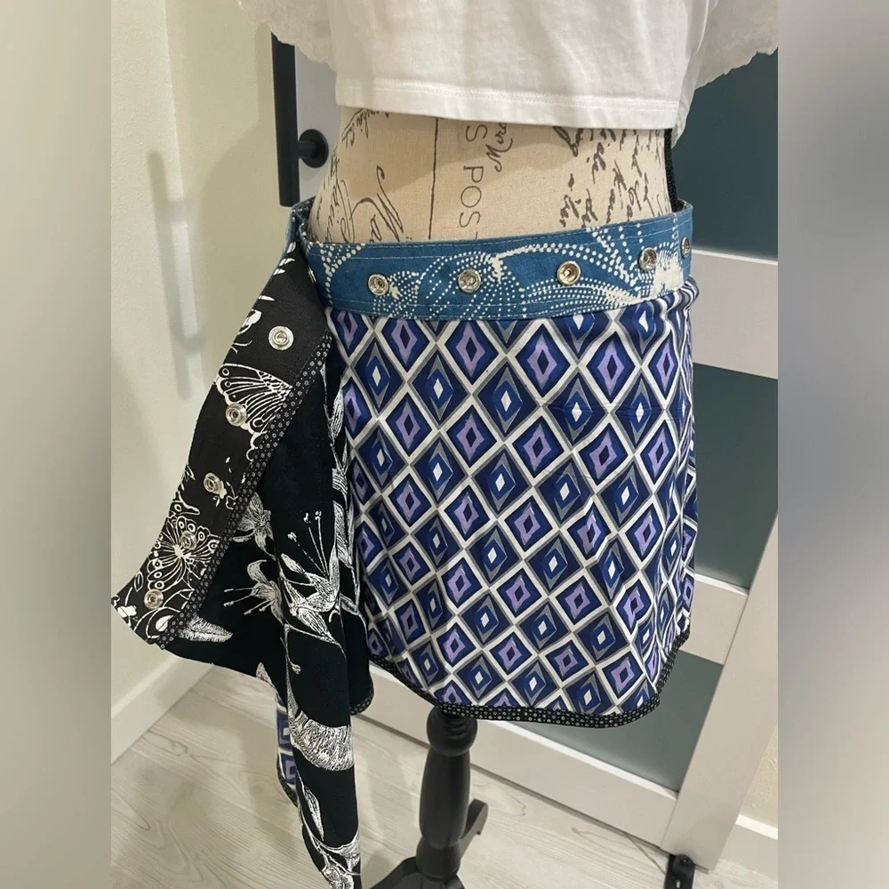 Zand Amsterdam Reversible Mini Skirt | One Size | EUC